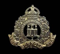 The Suffolk Regiment Cap Badge Kings Crown